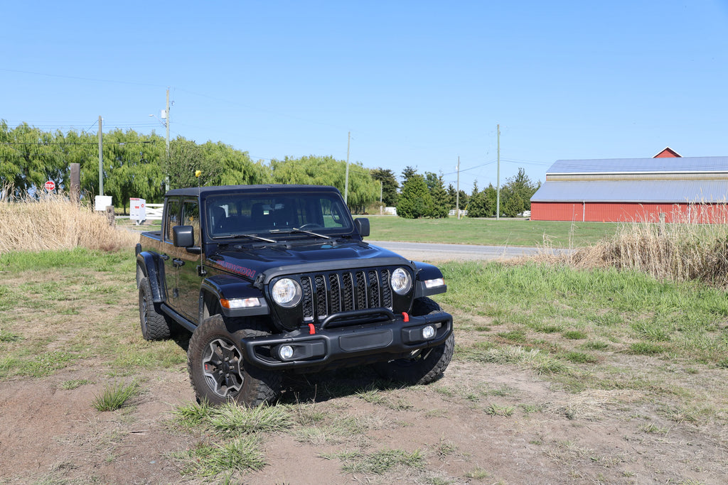 RoamGear Front Bumper – Steel, Textured Black (2018–2024 Jeep Wrangler JL 10th Anniversary Edition, No Sensor Holes)