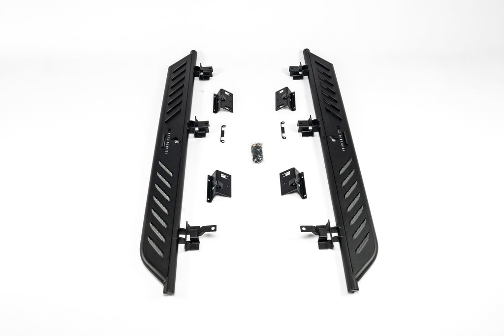 RoamGear Nerf Steps / Running Boards – Textured Black, Cab Length (2021–2025 Ford Bronco 4-Door)